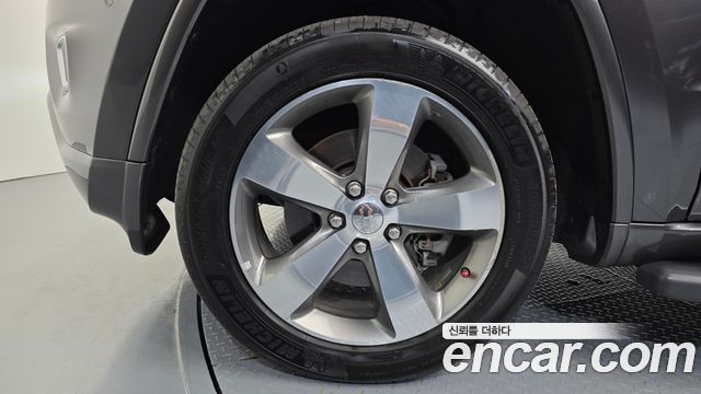 Jeep Cherokee из Кореи Encar