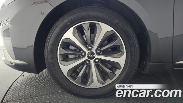 Kia K8 из Кореи Encar