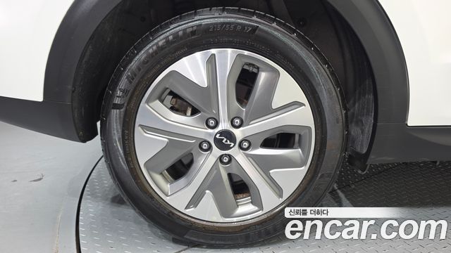 Kia Niro Earth — пробег 69 970 км — фото 5 из 5