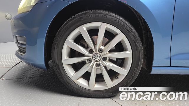 Volkswagen Golf из Кореи Encar