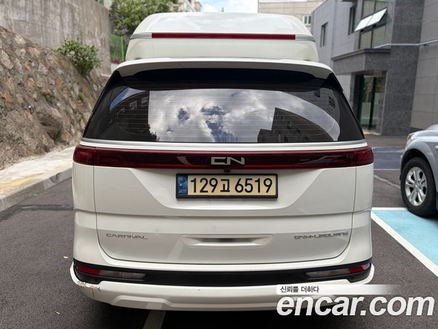 Kia Carnival Diesel 9-Seater Hi-Limousine(Special Vehicle) — пробег 105 000 км — фото 5 из 5