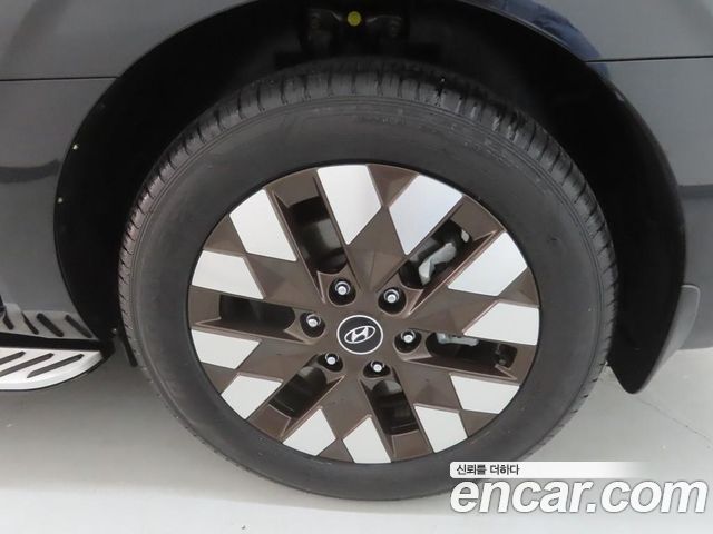 Hyundai Staria из Кореи Encar