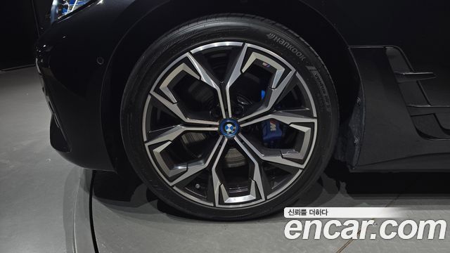 BMW i4 из Кореи Encar