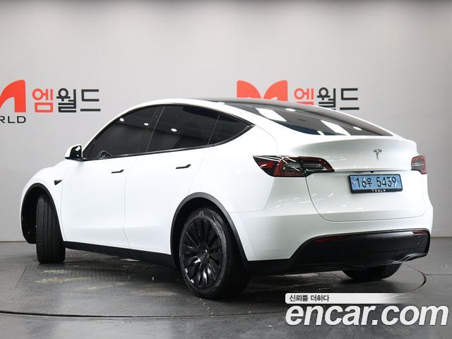 Tesla Model Y RWD — пробег 37 686 км — фото 4 из 5