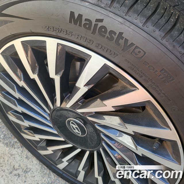 Hyundai Grandeur из Кореи Encar