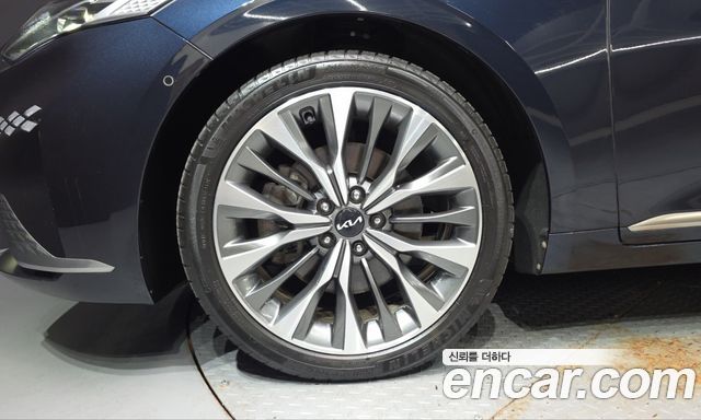 Kia K8 из Кореи Encar