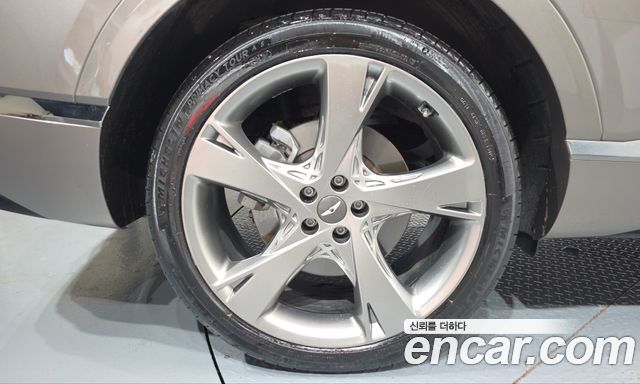 Genesis GV80 из Кореи Encar