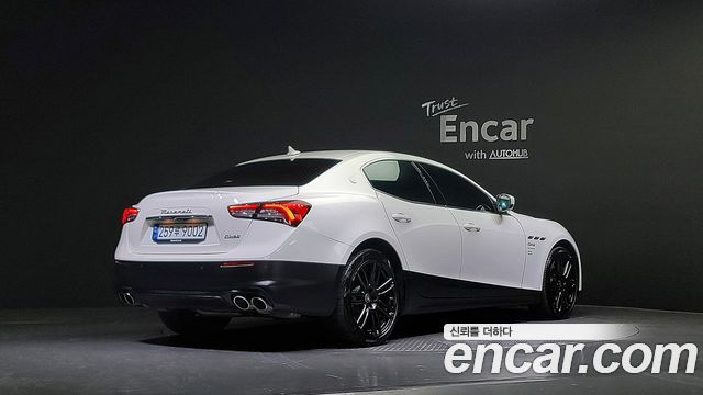 Maserati Ghibli из Кореи Encar