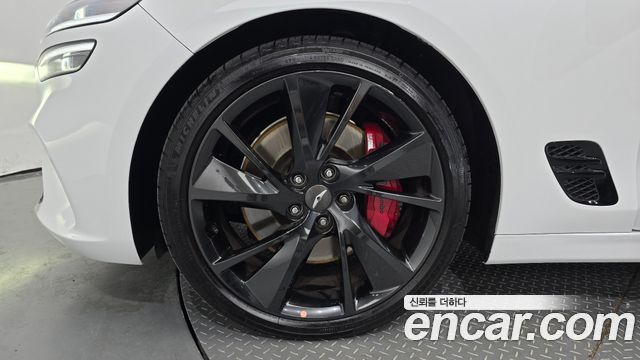 Genesis G70 Gasoline 2.0T 2WD — пробег 29 399 км