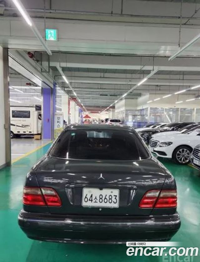 Mercedes-Benz E-Class E200K — пробег 190 087 км