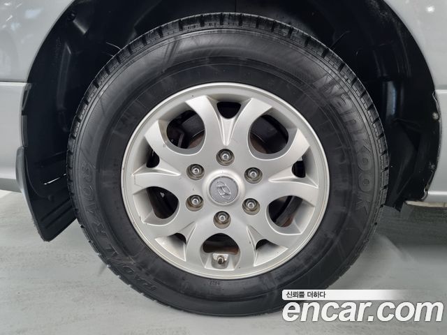 Hyundai Starex 5-Seater VAN Modern — пробег 195 162 км
