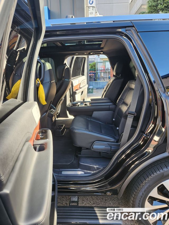 Lincoln Navigator 3.5L — пробег 37 000 км — фото 5 из 5