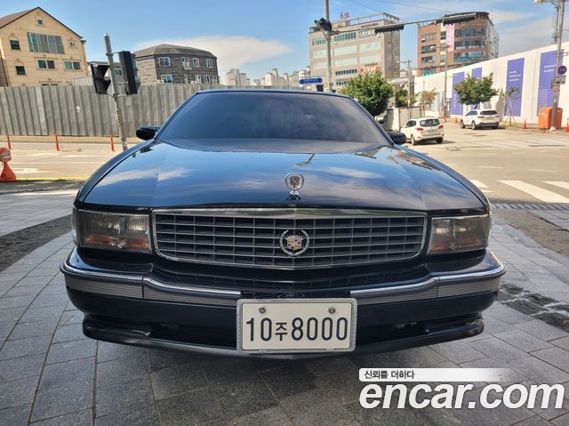 Cadillac Concour 4.6 — пробег 180 000 км