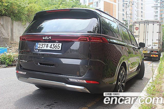 Kia Carnival Gasoline 7-Seater Signature — пробег 26 299 км — фото 4 из 5