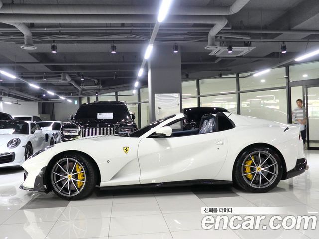 Ferrari 812 из Кореи Encar