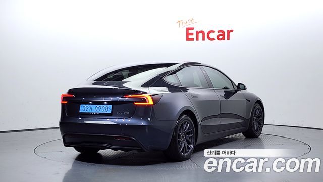 Tesla Model 3 Long Range — пробег 18 219 км