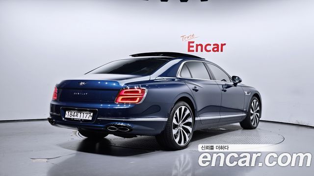 Bentley Flying Spur из Кореи Encar
