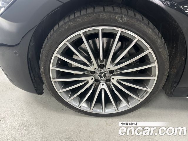 Mercedes-Benz S-Class S500 4MATIC — пробег 70 925 км
