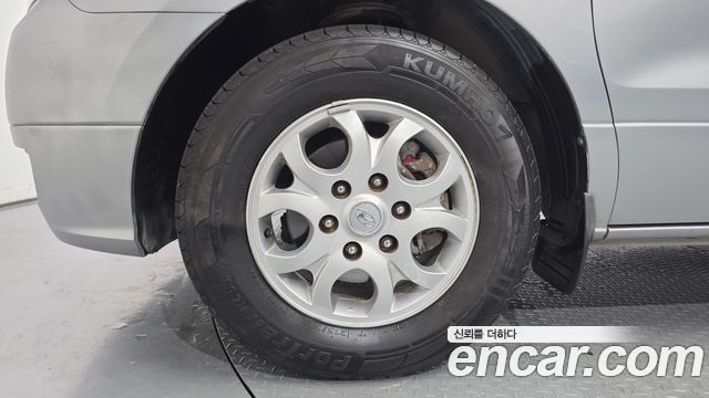 Hyundai Starex 5-Seater VAN CVX Premium — пробег 258 972 км