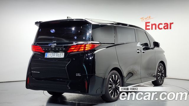 Toyota Alphard из Кореи Encar