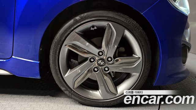 Hyundai Veloster из Кореи Encar
