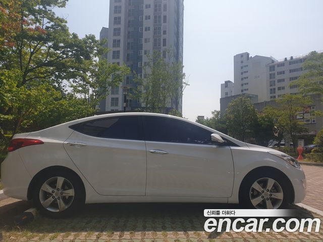 Hyundai AVANTE M16 GDI Deluxe — пробег 125 000 км — фото 5 из 5