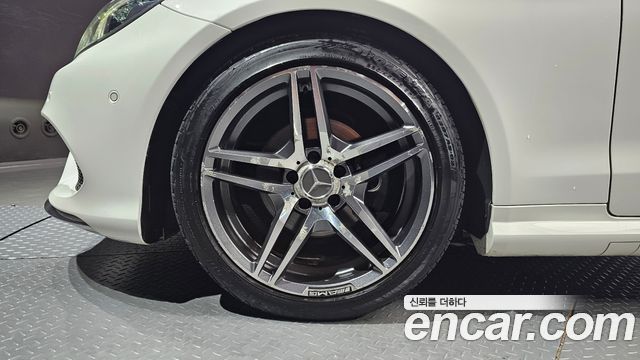 Mercedes-Benz E-Class E200 Coupe — пробег 169 886 км