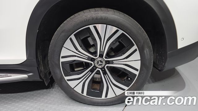 Mercedes-Benz EQE EQE350 4MATIC — пробег 34 579 км