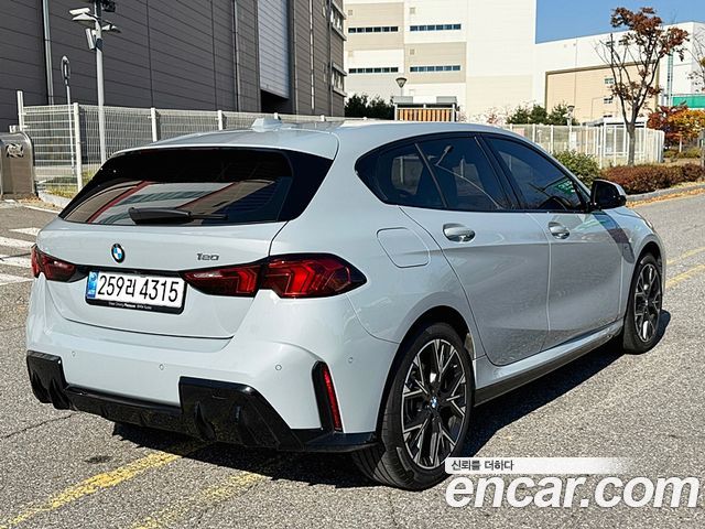 BMW 1-Series из Кореи Encar