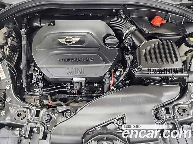 Mini Clubman High 2nd — пробег 102 866 км