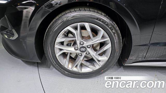 Hyundai Sonata 2.0 Premium Family — пробег 118 557 км — фото 5 из 5