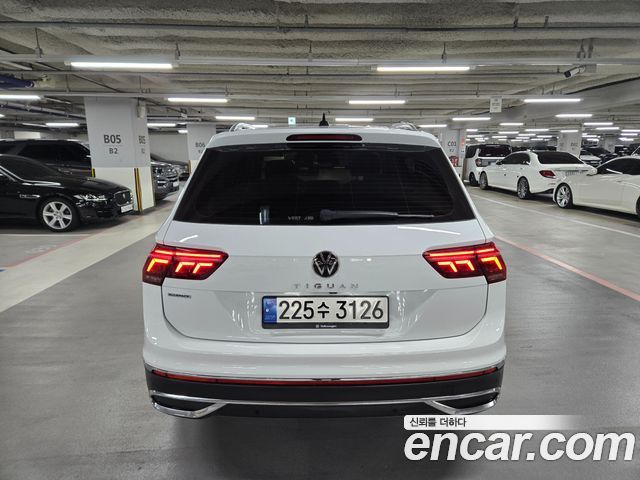 Volkswagen Tiguan 2.0 TSI Prestige — пробег 66 653 км — фото 4 из 5