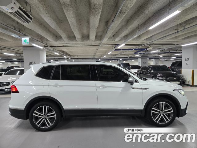 Volkswagen Tiguan 2.0 TSI Prestige — пробег 66 653 км — фото 5 из 5