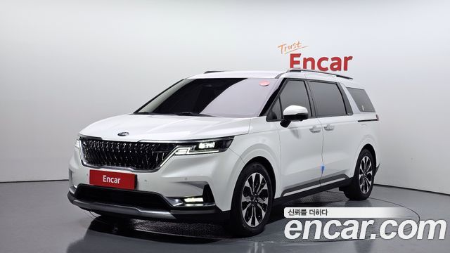 Kia Carnival 9-Seater Signature — пробег 46 466 км — фото 1 из 5