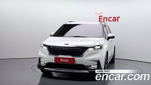 Kia Carnival 9-Seater Signature — пробег 46 466 км — фото 3 из 5