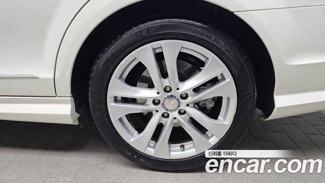 Mercedes-Benz C-Class из Кореи Encar