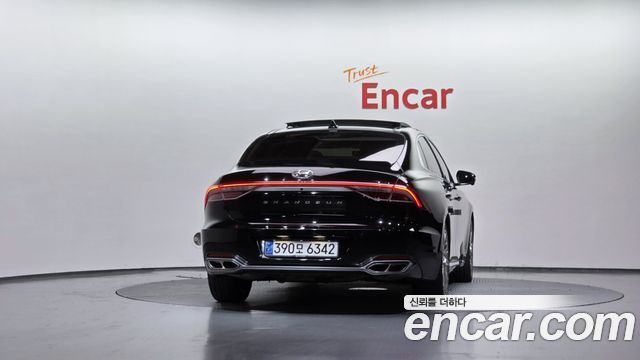 Hyundai Grandeur из Кореи Encar