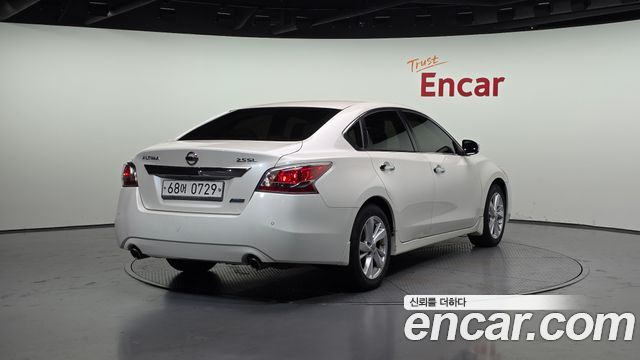 Nissan Altima 2.5 L33 — пробег 149 072 км — фото 2 из 5