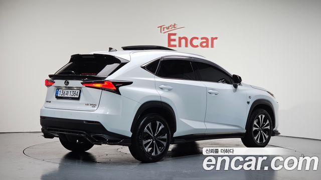 Lexus NX F-Sport — пробег 29 819 км — фото 2 из 5