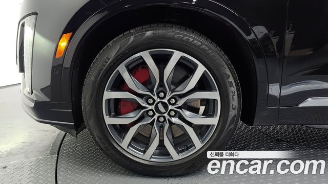 Cadillac XT6 3.6 Sport — пробег 66 576 км