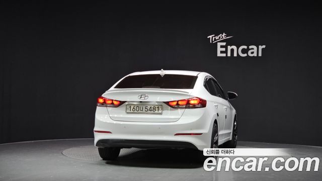Hyundai AVANTE из Кореи Encar