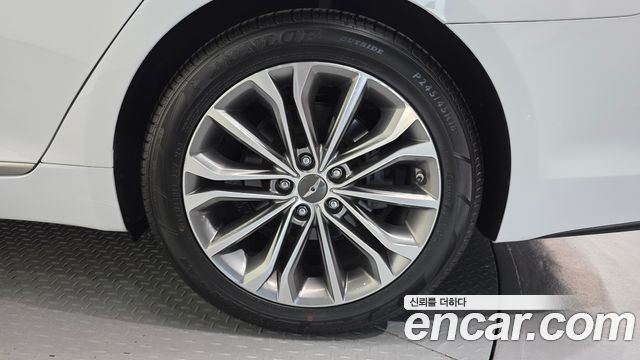 Hyundai Genesis из Кореи Encar