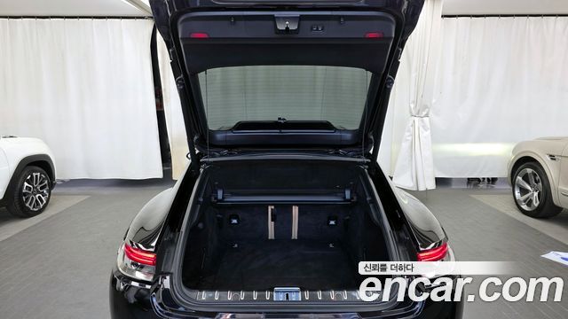 Porsche Panamera 2.9 AWD — пробег 60 636 км