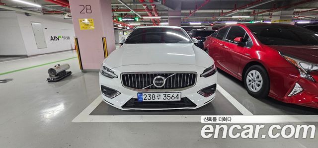 Volvo S60 из Кореи Encar