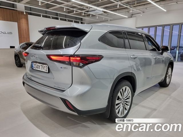 Toyota Highlander из Кореи Encar