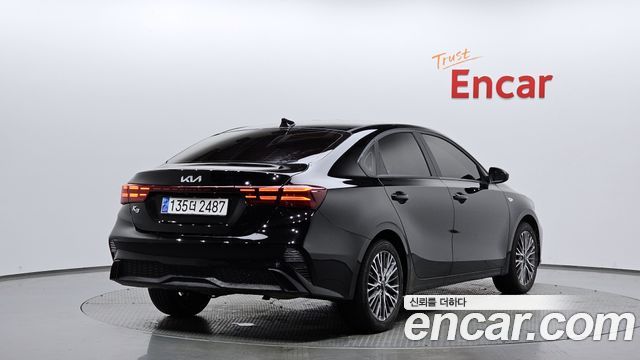 Kia K3 из Кореи Encar