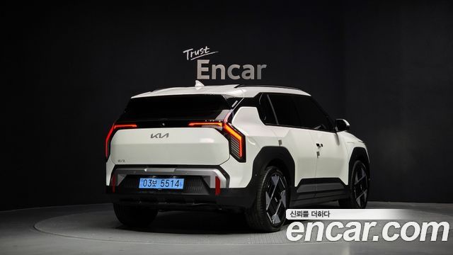 Kia EV3 из Кореи Encar