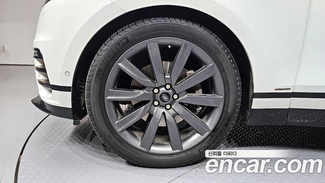 Land Rover Range Rover Velar из Кореи Encar