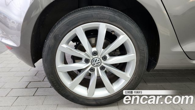 Volkswagen Golf из Кореи Encar