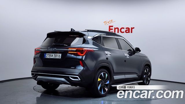 Kia Seltos из Кореи Encar